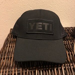 Yeti cap